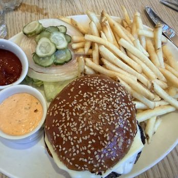 La Pecora Bianca - LPB Burger - Italian Near Me - New York, New York La Pecora Bianca - LPB Burger - Italian Near Me - New York, New York