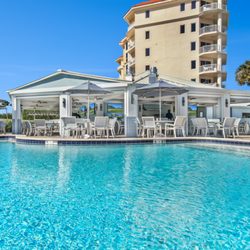 Isla Del Sol Yacht & Country Club - Bayside Grille at Isla Del Sol Yacht & Country Club