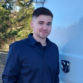 High Life Hounds - Grant: Co-owner of High Life Hounds - Pet Groomers Near Me