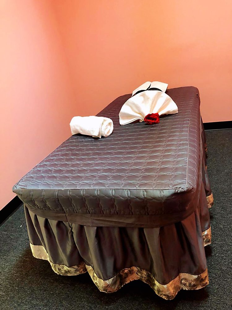 KING FOOT SPA 30 Photos & 12 Reviews Reflexology 6805 Main St