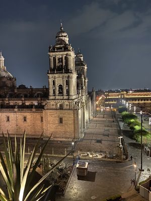 Balcón del Zócalo by null
