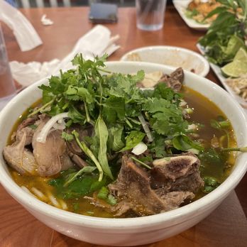 Pho Hong - Bun Bo Hue - Chinese Near Me - Denver, Colorado
