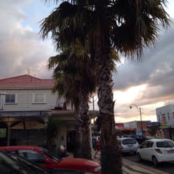 Tuakau Hotel