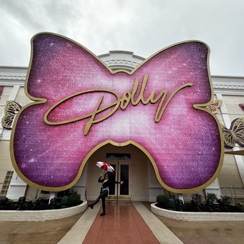 Dollywood - Amusement Parks Near Me - Pigeon Forge, Tennessee