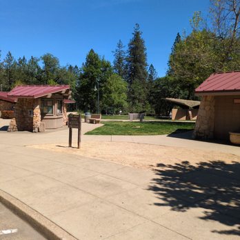 Lakehead Rest Area - Rest Stops Near Me - Lakehead, California