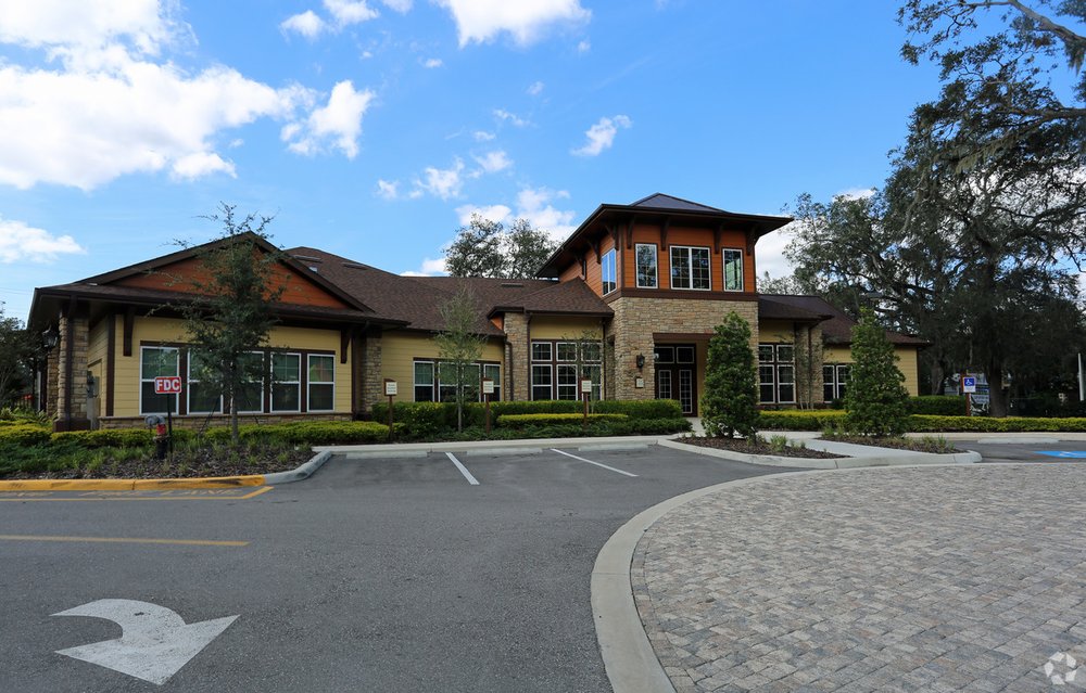 THE ADDISON AT TAMPA OAKS 11 Photos & 17 Reviews 13052 Tampa Oaks