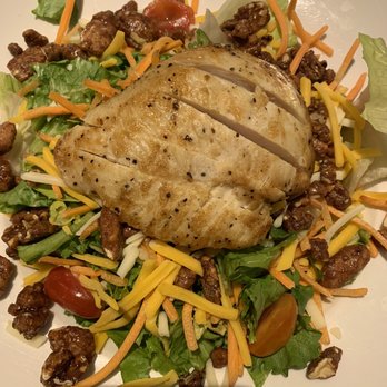 Cheddar's Scratch Kitchen - Chicken pecan salad...I don't recommend - American Near Me - The Colony, Texas