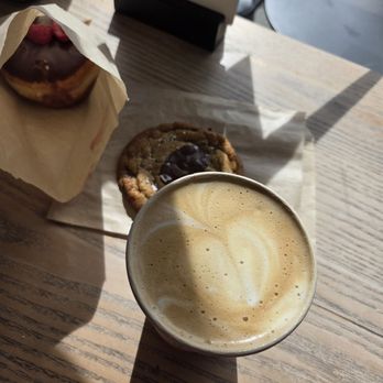 SIGNAL Coffee Roasters - Coffee Roasteries Near Me - Berkeley, California