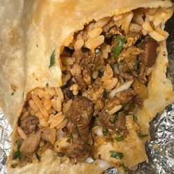 Alpastor burrito