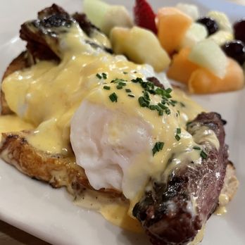 NAPA Kitchen + Bar Westerville - Steak & Eggs Stack. Follow @ohiofoodlover on Instagram for more Ohio eats. - New American Near Me - Westerville, Ohio