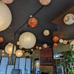Wok in the Park - Inside decor