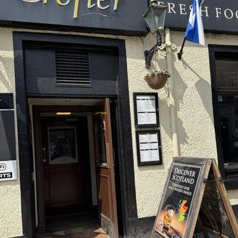 The Crofter - Easy to find! - Sports Bars Near Me - Fort William, HLD The Crofter - Easy to find! - Sports Bars Near Me - Fort William, HLD