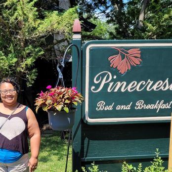 Pinecrest Bed & Breakfast - Bed & Breakfast Near Me - Asheville, North Carolina