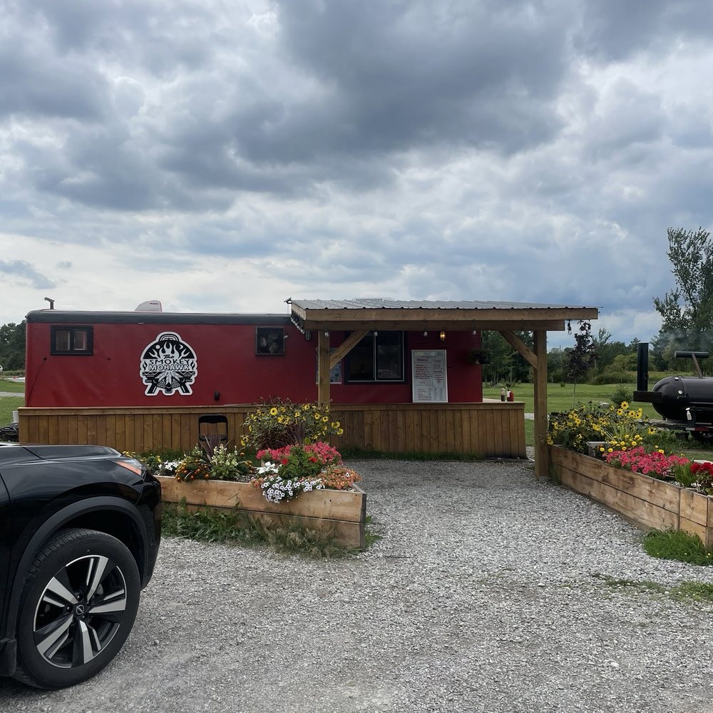 The Smokey Mohawk - Exterior - Barbeque Near Me - Ohsweken, Ontario