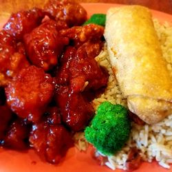 Feng's Kitchen - General Tso's Chicken, dinner combo platter (was just okay).