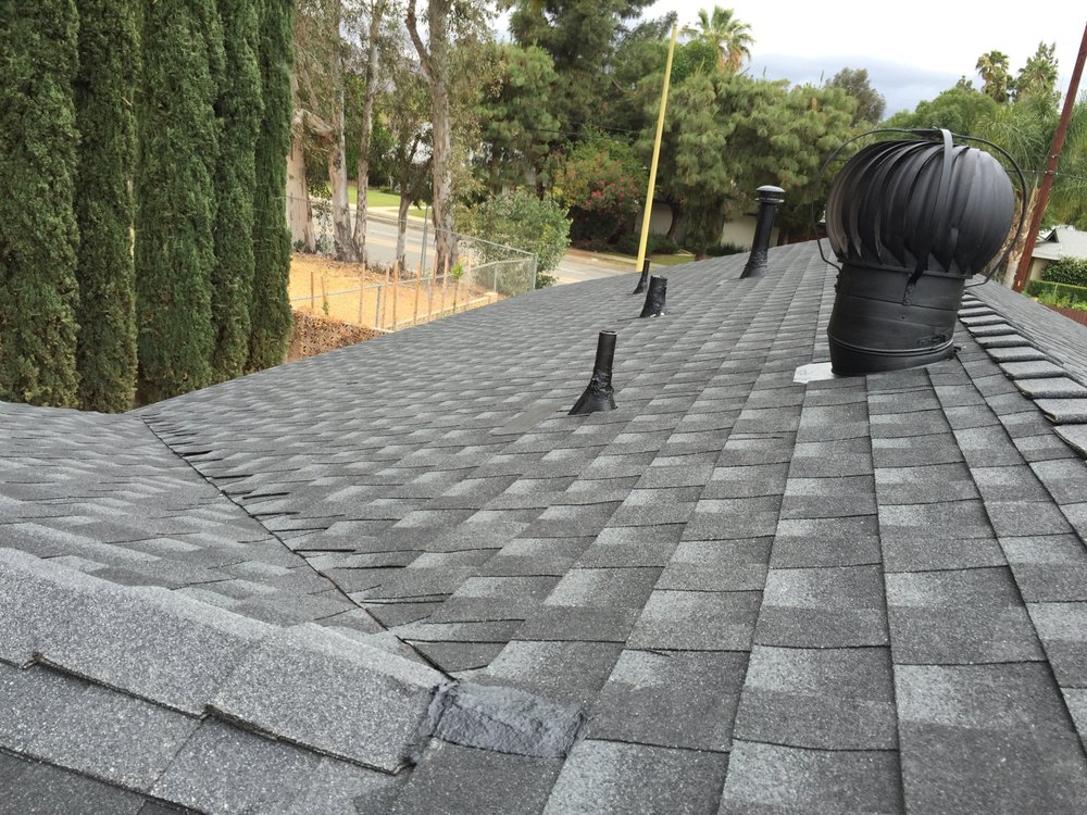 Slide of Elite Roofing
