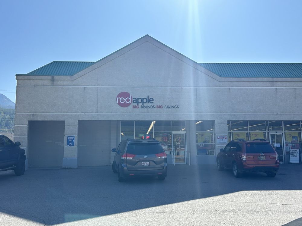 RED APPLE STORE Updated September 2024 1102 Highway, Fernie