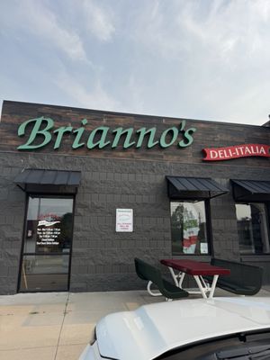 Brianno's Deli Italia Eagan MN by null