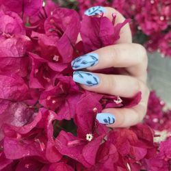 Love Nails