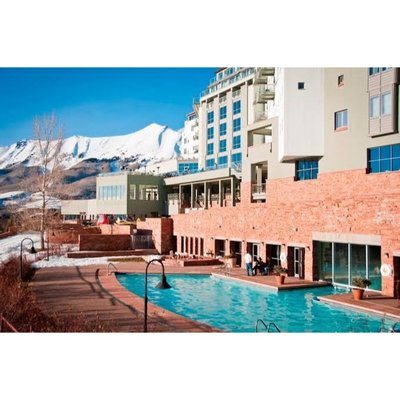 The Peaks Resort & Spa by null