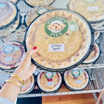 Whidbey Pies - a woman holding a pie - Desserts Near Me - Langley, Washington