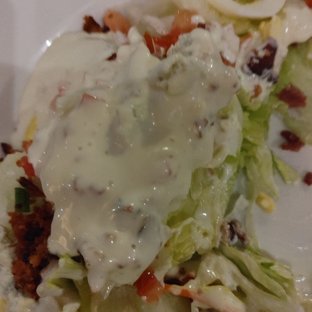 Fiddlers Green - Wedge salad - Irish Near Me - Millbrae, California