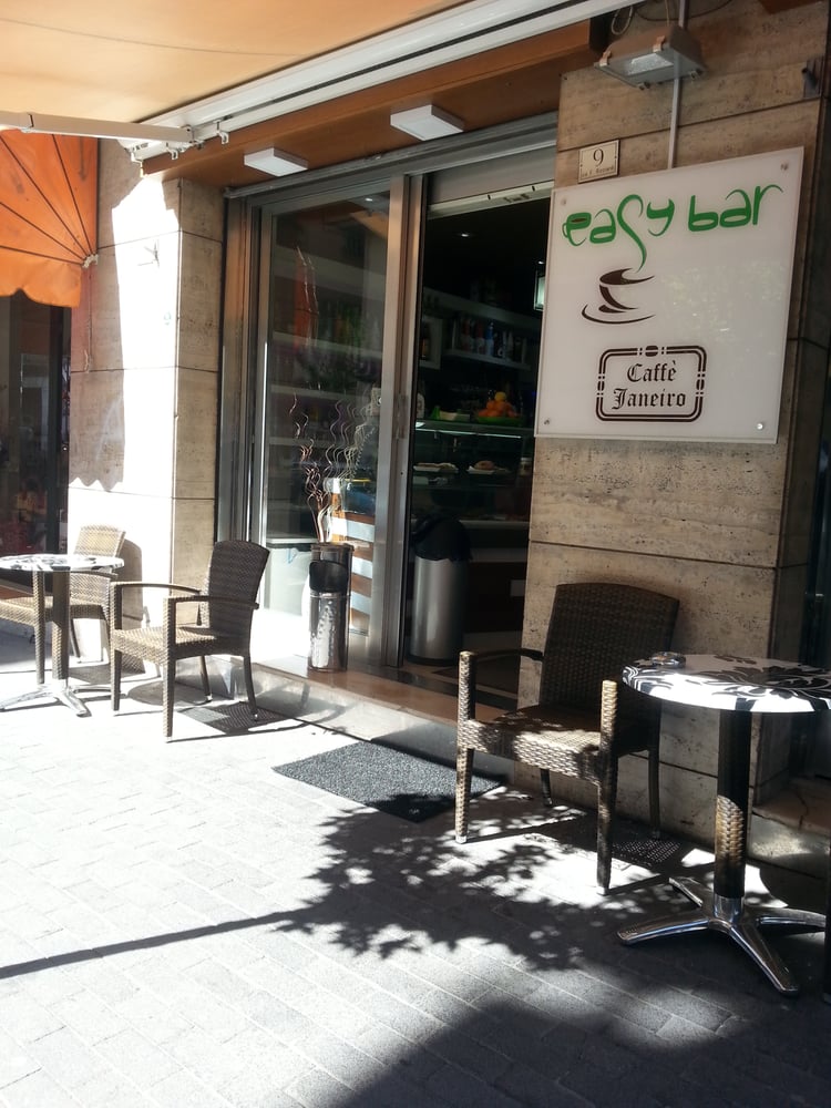 EASY BAR CAFFÈ JANEIRO Updated April 2024 Via Ricciardi 9, Caserta