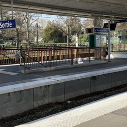 Station Vésinet Le Pecq - Train station