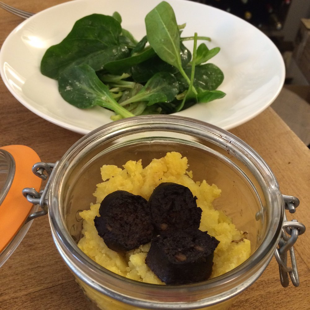 Le Jeu de Quilles - A delicious boudin noir was the dish of the day when we visited. - Wine Bars Near Me - Lyon, 69 Le Jeu de Quilles - A delicious boudin noir was the dish of the day when we visited. - Wine Bars Near Me - Lyon, 69