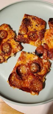 Dicey’s Pizza & Tavern (West Town) by null