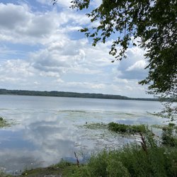 Round Lake