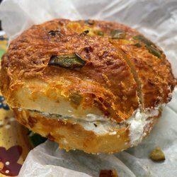 Grandpa's Bagels - Cheddar jalapeño with scallion cream cheese - hot hot hot!