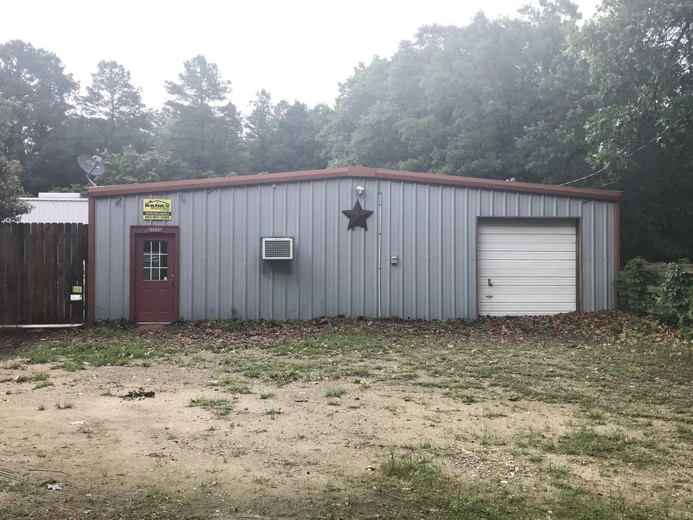 Slide of Banks Roofing & Siding