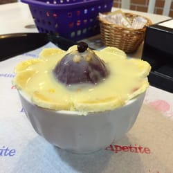 Red Burguers - A apresentação desse açaí é tão boa quanto o sabor. Por mais que seja um "boteco qualquer" de hot dog, eles mandaram bem.