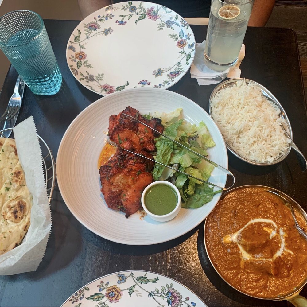 IndoChen - Old Town - Chicken Tikka Masala Tandoori Chicken Garlic Naan - Indian Near Me - Alexandria, Virginia