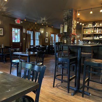 Petit Bistro - Indoor dining area - French Near Me - Bentonville, Arkansas Petit Bistro - Indoor dining area - French Near Me - Bentonville, Arkansas