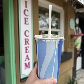 Jenn & Larry's - Ice Cream & Frozen Yogurt Near Me - Stratford, Ontario Jenn & Larry's - Ice Cream & Frozen Yogurt Near Me - Stratford, Ontario