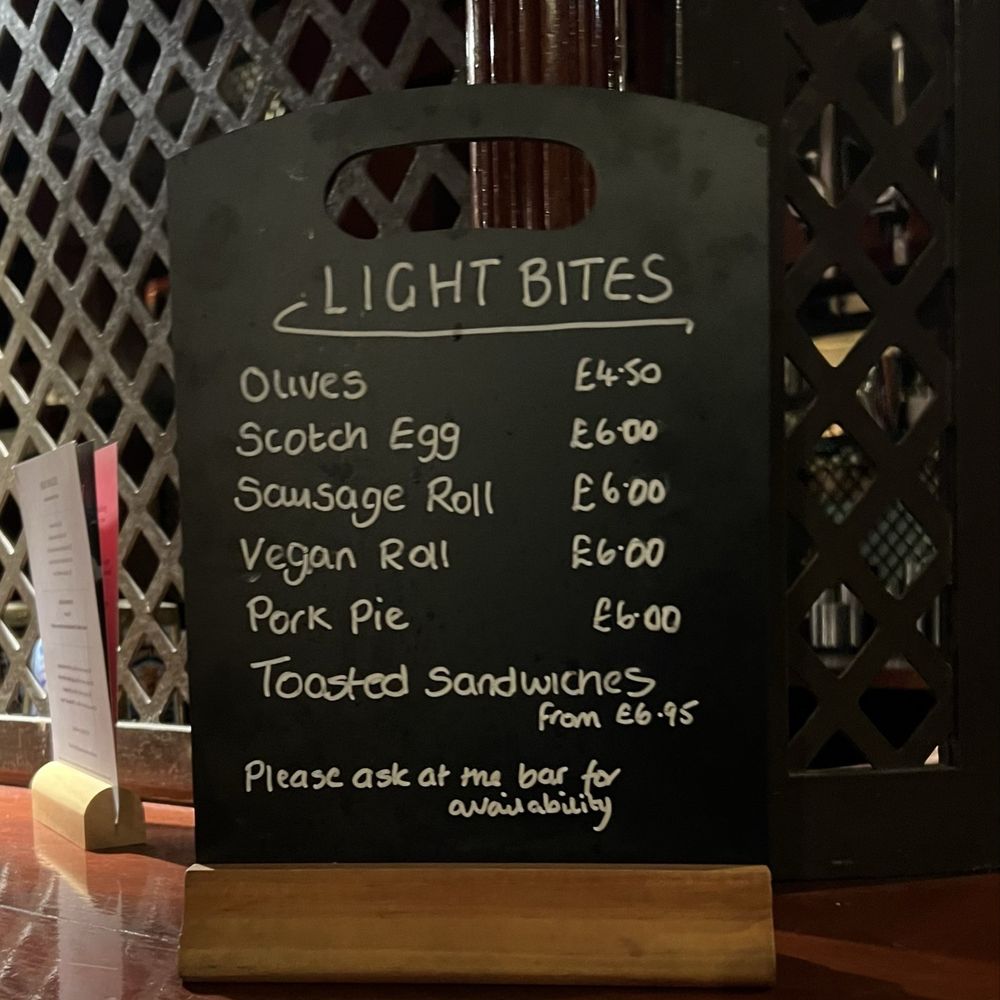 The Bricklayers Arms - Great bite options - Pubs Near Me - London, XGL The Bricklayers Arms - Great bite options - Pubs Near Me - London, XGL