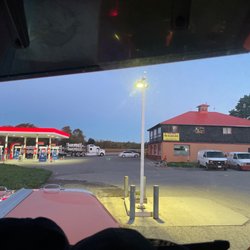 Black Dog Bar & Grill - Restaurant and Esso Gas Station