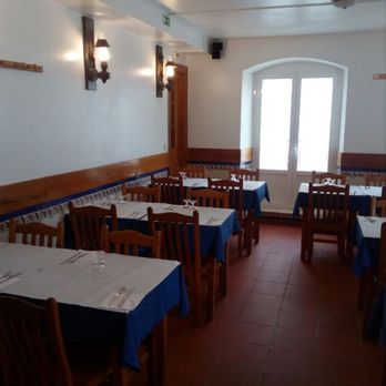 A Estrela de Belém - A sala de 1º andar - Steakhouses Near Me - Lisbon, 11
