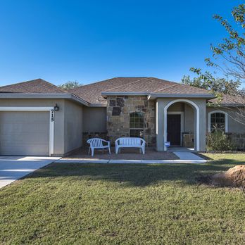 Beverly Ortiz - Hendricks Real Estate - Under Contract - Real Estate Agents Near Me - Austin, Texas Beverly Ortiz - Hendricks Real Estate - Under Contract - Real Estate Agents Near Me - Austin, Texas