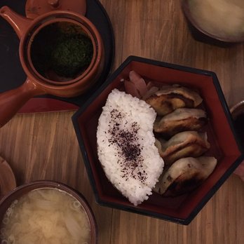 Mamecha - Rice and pot stickers - Cafes Near Me - Berlin, BE