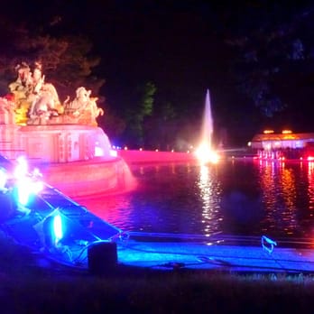 Sommernachtskonzert Schönbrunn - The Fountain of Neptune - Performing Arts Near Me - Vienna, 9