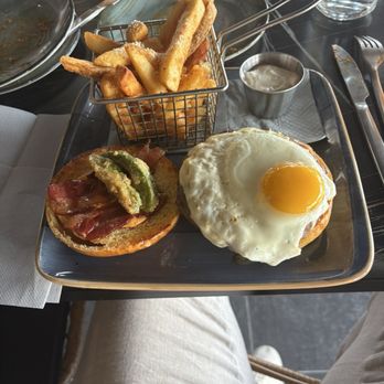 The Cage in Audubon - Rise and Shine Burger - Cocktail Bars Near Me - Norristown, Pennsylvania