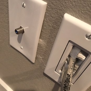 First Choice Restoration - Horrible drywall , bumps everywhere .  They just paint over your cables , covering them is more money . - Damage Restoration Near Me - Kennewick, Washington