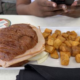 JIVE TURKEY SAMMICH JIVE TURKEY SAMMICH