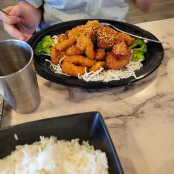 Hong Kong Station - Sesame Chicken - Chinese Near Me - Centennial, Colorado