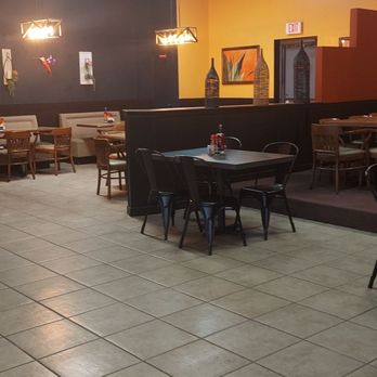 Tio Bens Mexican Grill - Spacious ding area well spaced tables - Mexican Near Me - Tucson, Arizona Tio Bens Mexican Grill - Spacious ding area well spaced tables - Mexican Near Me - Tucson, Arizona