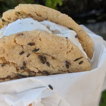 HiveXO - Lavender lemon cookie with vanilla all vegan! - Desserts Near Me - Dana Point, California