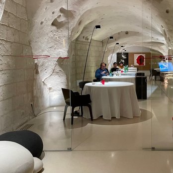 Vitantonio Lombardo - Modern cave setting well staged - Restaurants Near Me - Matera, Montana